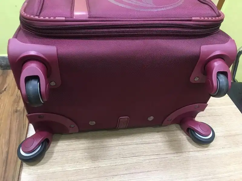 Swiss rider usa deals trolley bag price
