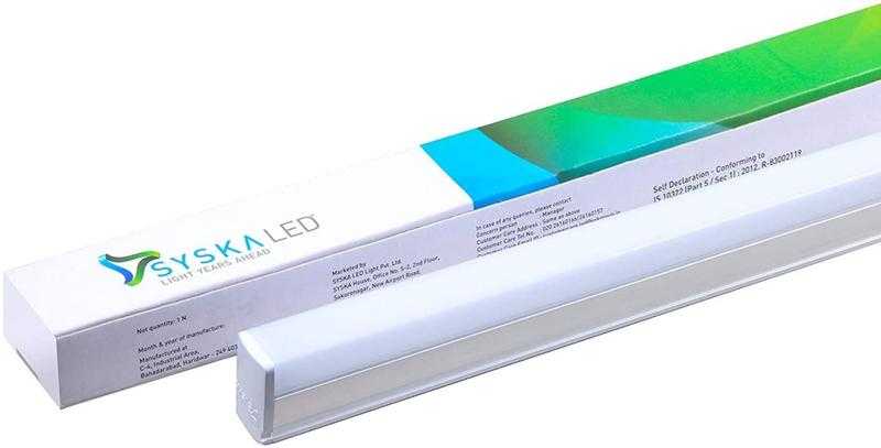 Straight linear led outlet tube light