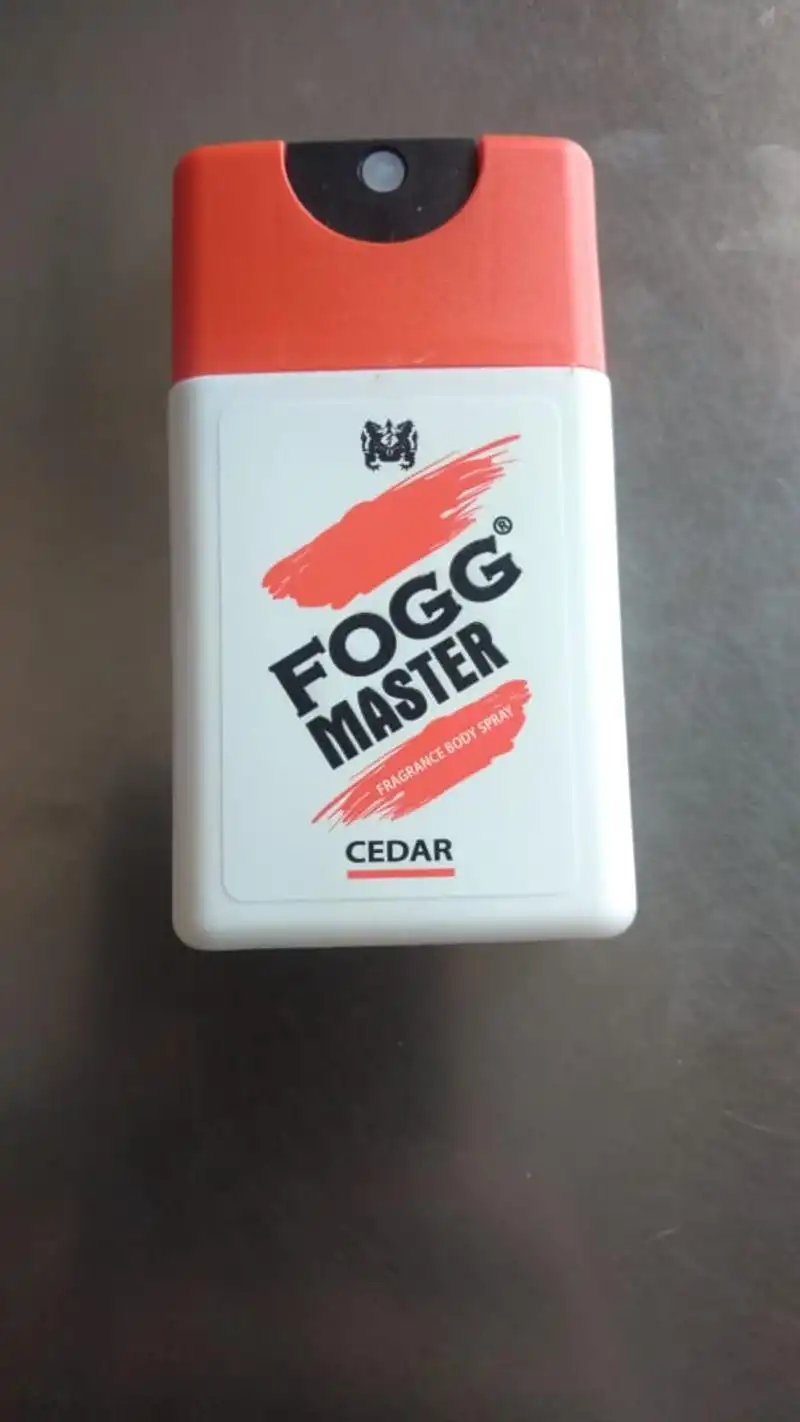 Fogg master pocket outlet