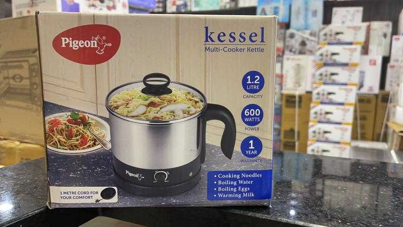 Pigeon Kessel 600 W Stainless Steel Electric Kettle 1.2 L Set Of