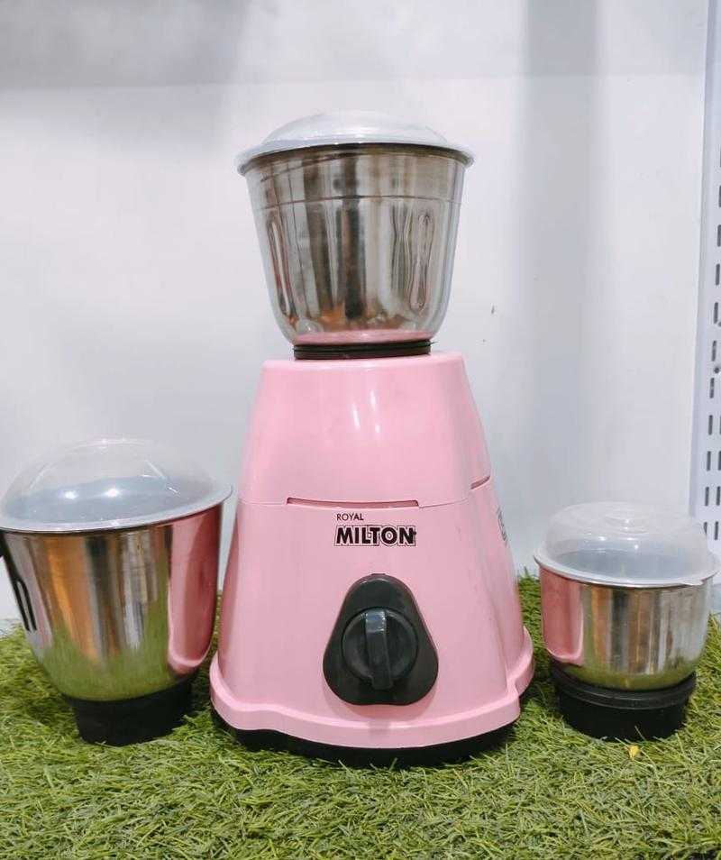 Royal Milton 550W 550 W Aluminium Winding Tower Shape Mixer