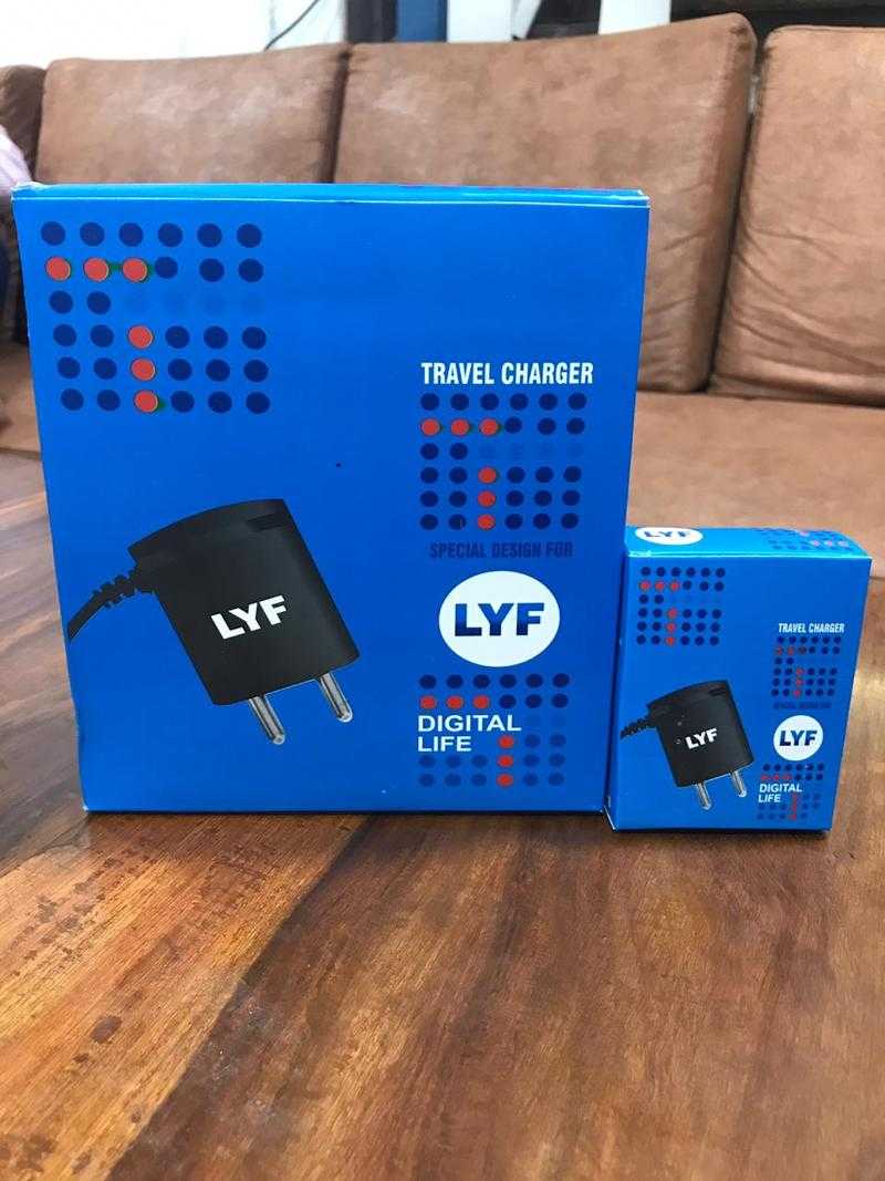 Jio charger store
