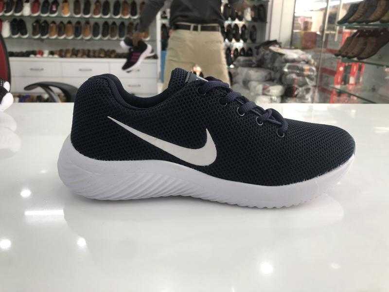 Fiara sports shop shoes