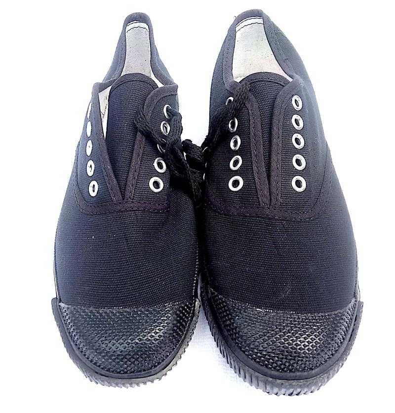 Buy tennis 2025 shoes near me