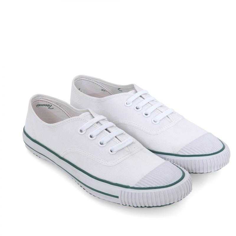 Bata white canvas shoes price deals