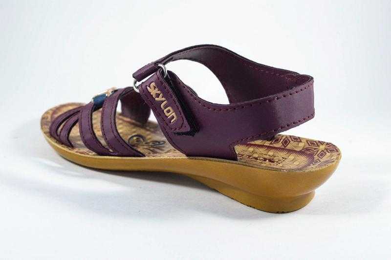 Skylon slippers best sale