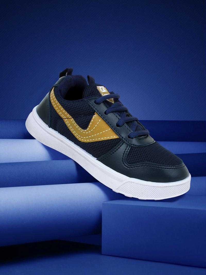 Champs brand shoes shop