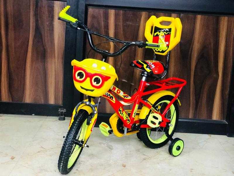 Minion bike shop 14 inch