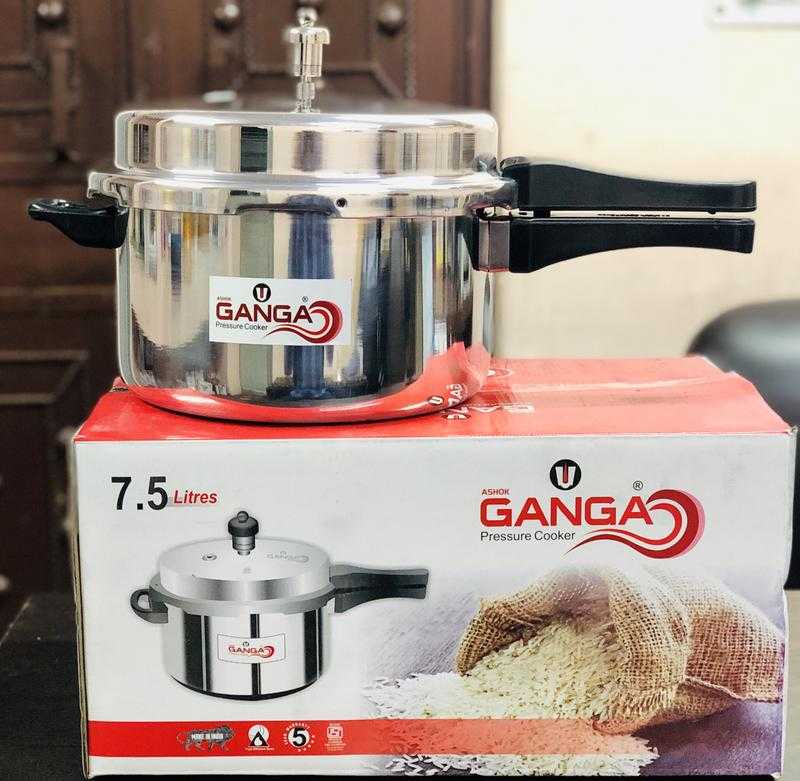 10 liter cooker ganga best sale