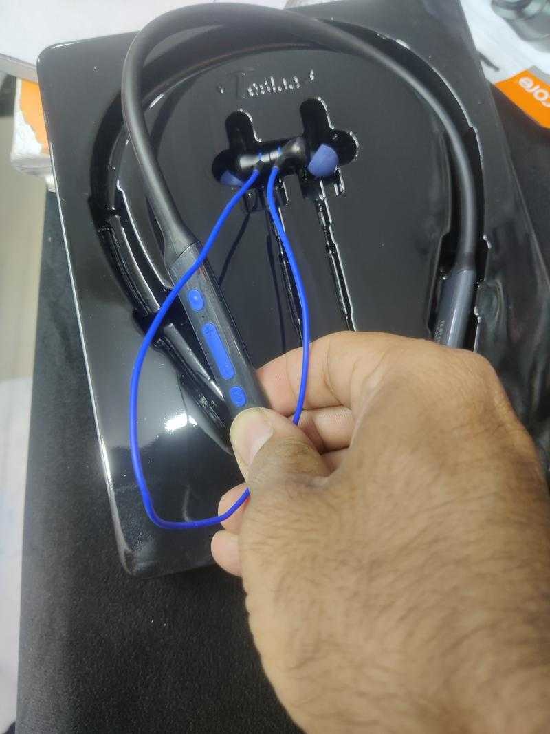 Tesla earphones best sale