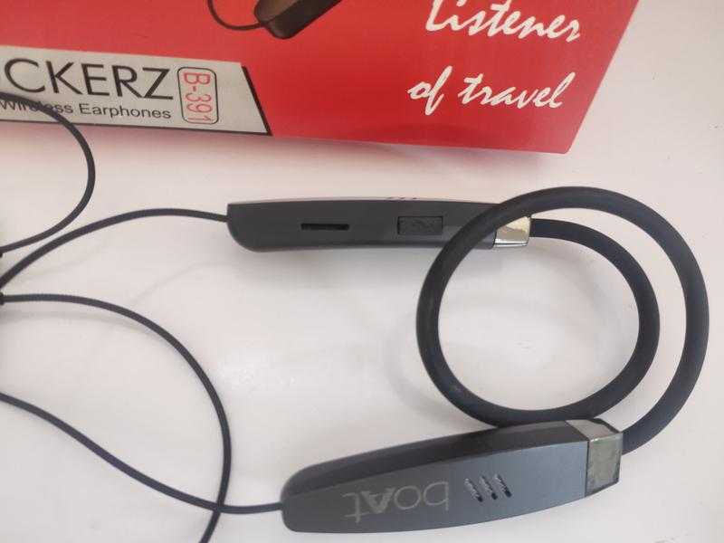 Boat rockerz 525 hotsell bluetooth headset price