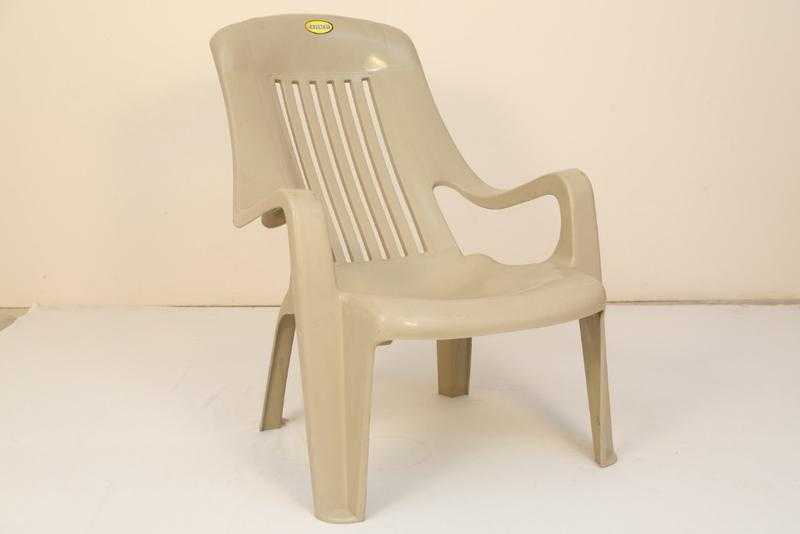 Everest Comfort Plastic Chair CREAM Udaan B2B Buying for