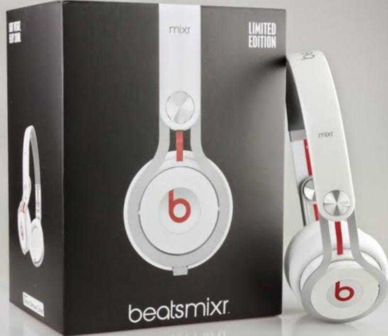 Beats Mixr Wired Over the Ear (With mic - Yes
