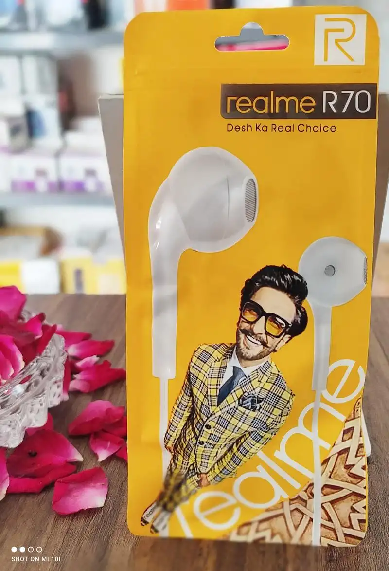 Real mi top ki earphone