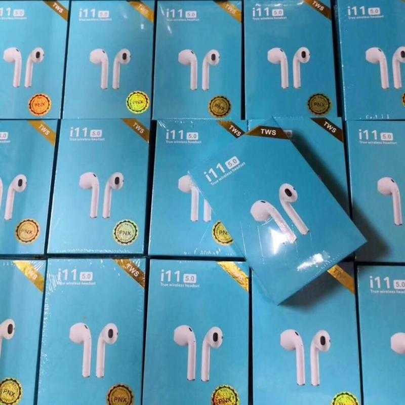 Tws i11 5.0 True Wireless Headset With Charging Case Good