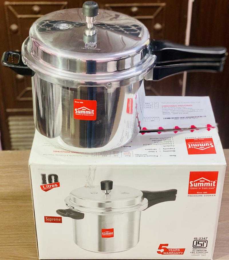 Ganga cooker sales 10 litres price