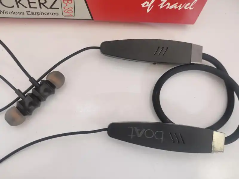 Boat duplicate on sale earphones