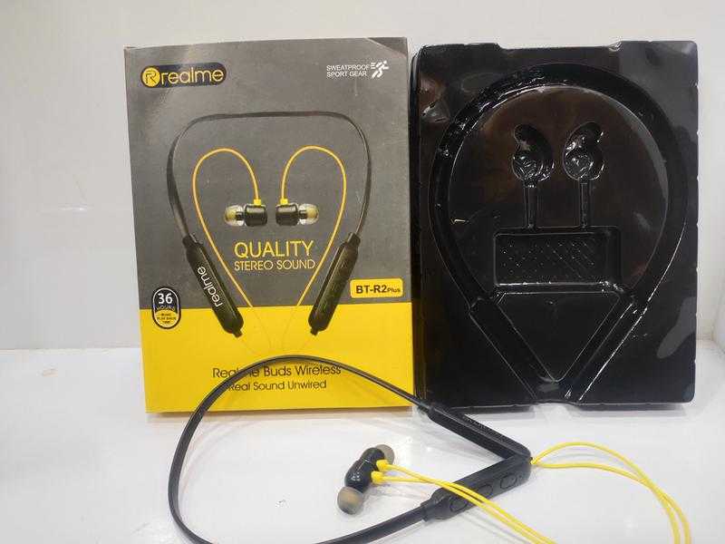Realme cheap r2 neckband