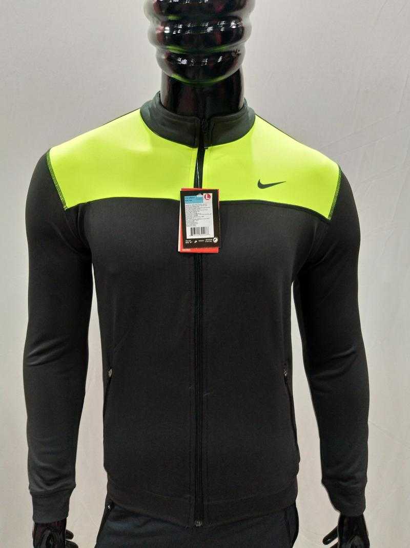 Nike black top sports jacket